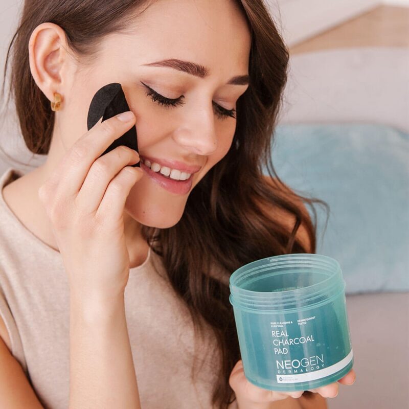 [neogen] real charcoal pad 70 pads - cleanse and exfoliate your skin with our charcoal pads - image 4