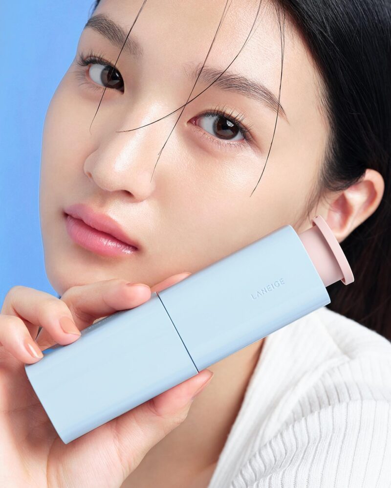 [laneige] water bank blue hyaluronic serum 60ml - intensely hydrate and improve skin elasticity with our hyaluronic serum - image 2