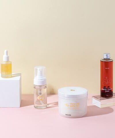 [SOLVED SKINCARE] Daily Essentials - Simplify Your Skincare Routine with Our Daily Essentials Collection