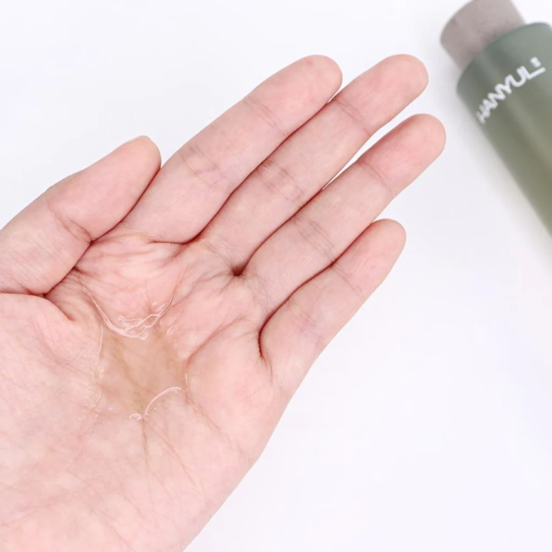 [hanyul] artemisia miracle relief essence 150ml - calm and soothe your irritated skin with our miracle relief essence - image 9
