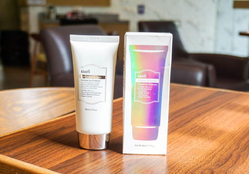 [klairs] soft airy uv essence spf50+ pa+++ 80ml - protect your skin from the sun and keep it hydrated with our uv essence - image 9