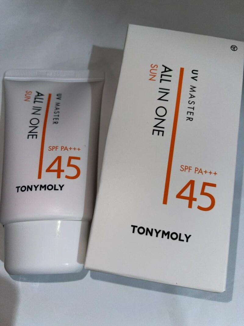 [tonymoly] uv master all in one sunscreen spf45 pa+++ 50ml - protect and moisturize your skin with our all in one sunscreen - image 3