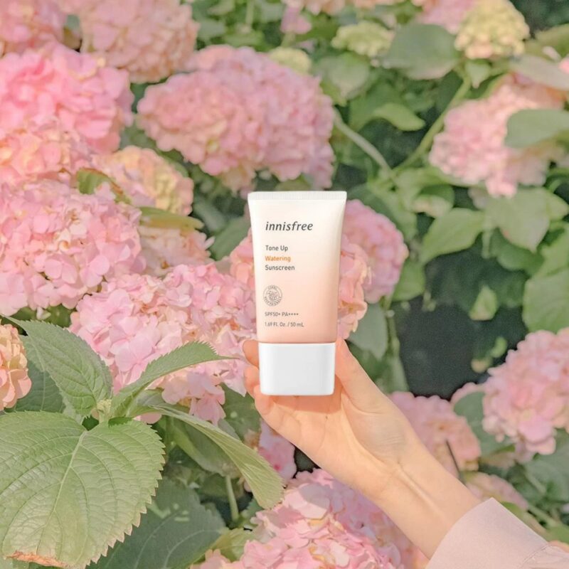 [innisfree] tone up watering sunscreen 50ml - protect and hydrate your skin from the sun with our tone up watering sunscreen - image 8