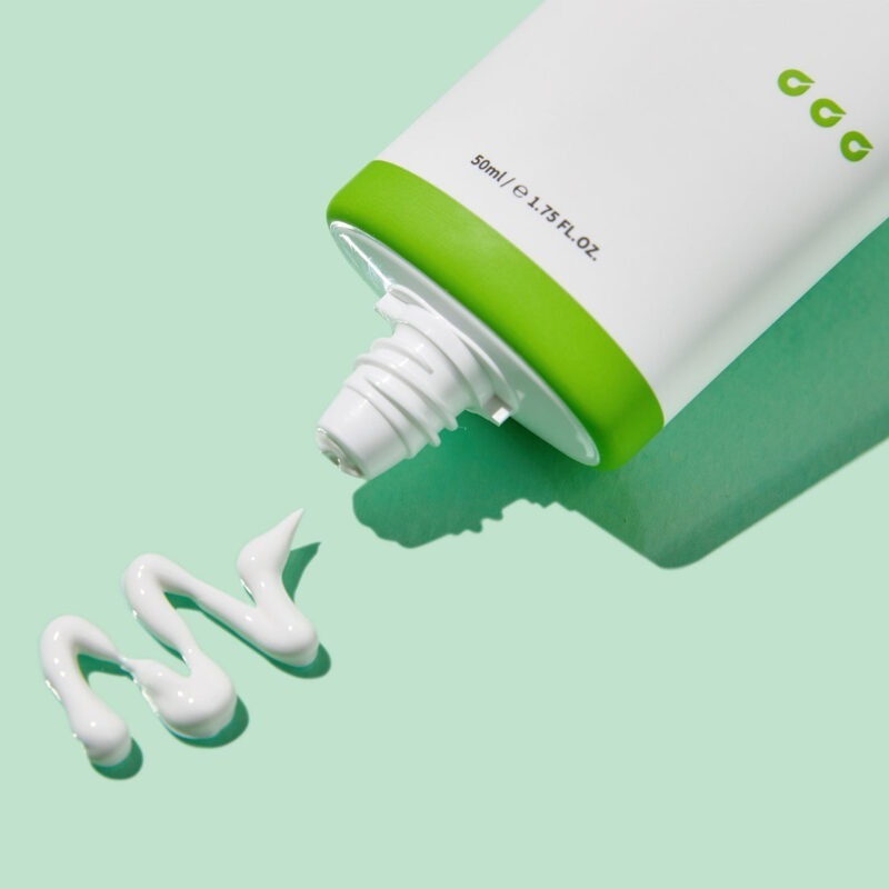 [jumiso] super soothing cica aloe sunscreen 50ml - protect and soothe your skin with our cica aloe sunscreen - image 3