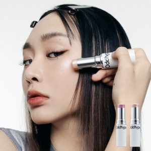 [ODDTYPE] Unveiled Skin Highlighter (2 colors)